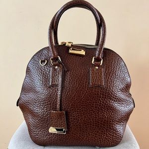 Burberry Medium Orchard in Signature Grain Leather
